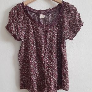 L Faded Glory Boho Red Floral Blouse